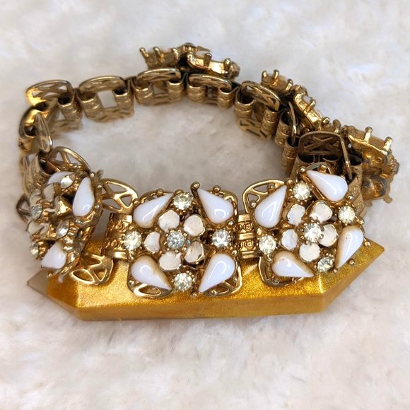 Vintage Enamel Wild Rose, Milk Glass, & Rhinestone Book Chain Gold Tone Bracelet - Picture 1 of 5